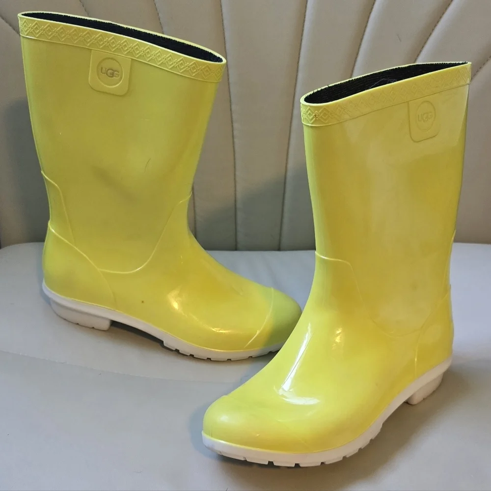 UGG Boots  Sienna Rain Mid Calf Waterproof Yellow Womens size US 8/mens Size 6 - Picture 10 of 14